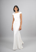 Load image into Gallery viewer, Suzanne Neville