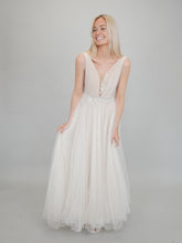 Load image into Gallery viewer, Liz Martinez