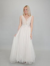 Load image into Gallery viewer, Liz Martinez