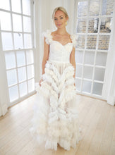 Load image into Gallery viewer, Dolce &amp; Gabbana wedding dress
