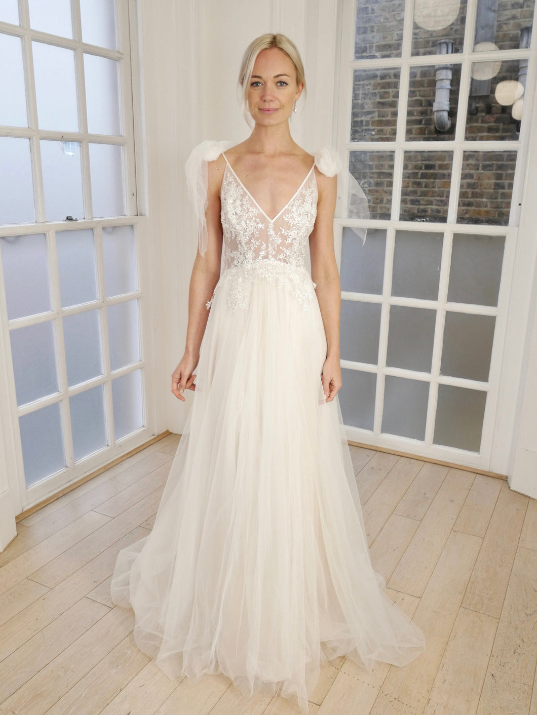 Inbal Dror second hand wedding dress